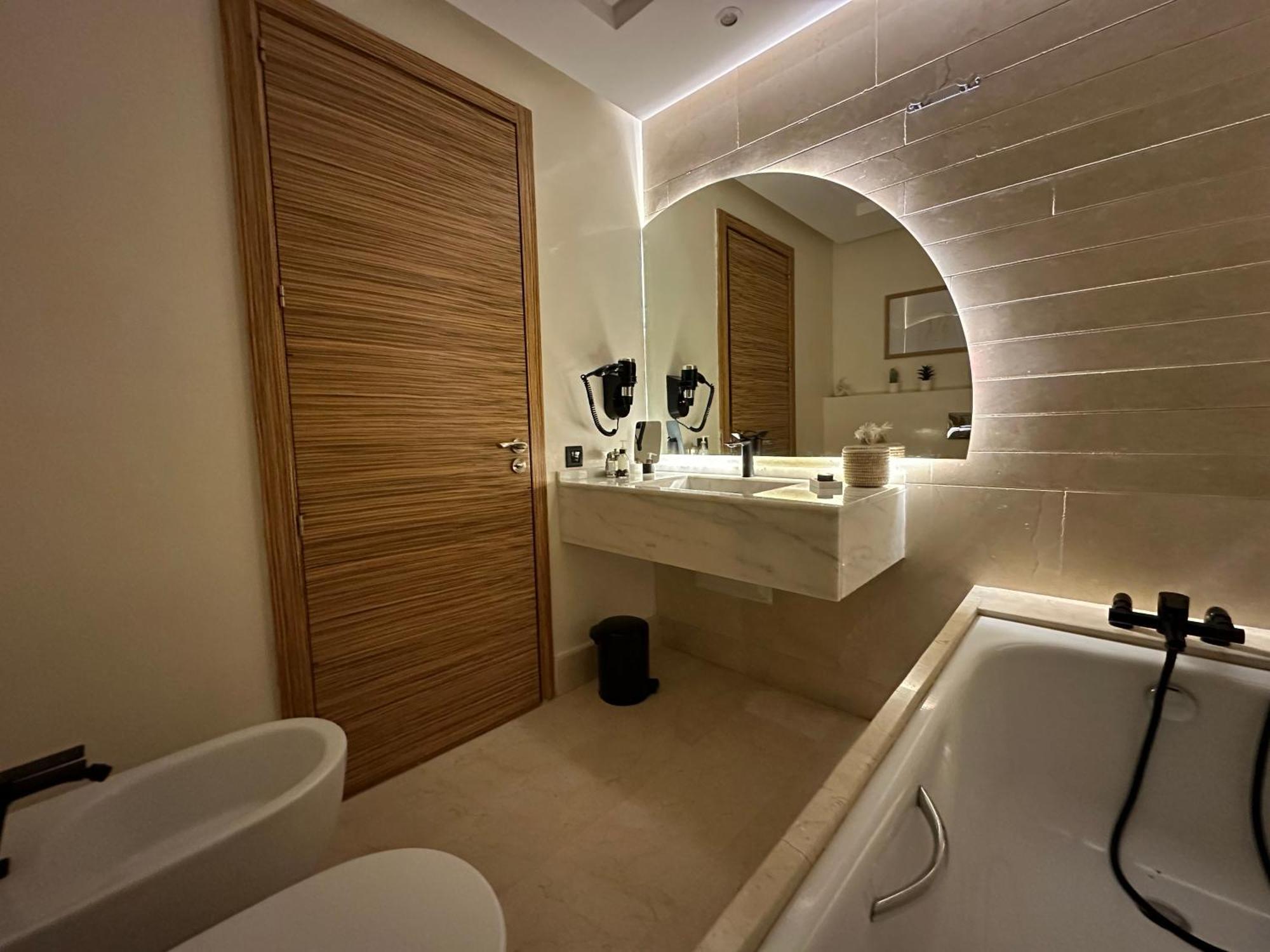 Nacarat Centre Gueliz 2br Apartment