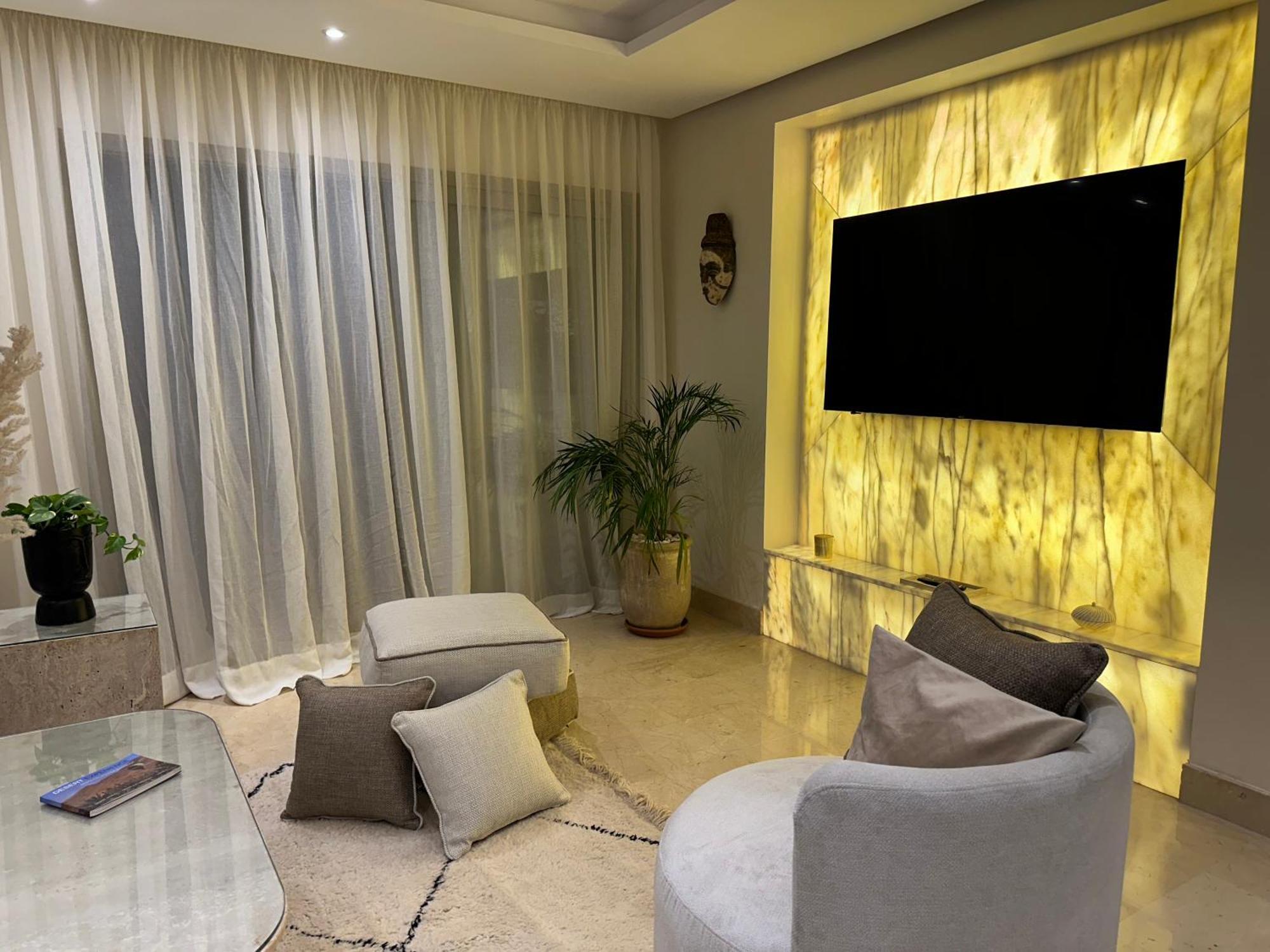 Nacarat Centre Gueliz 2br Apartment