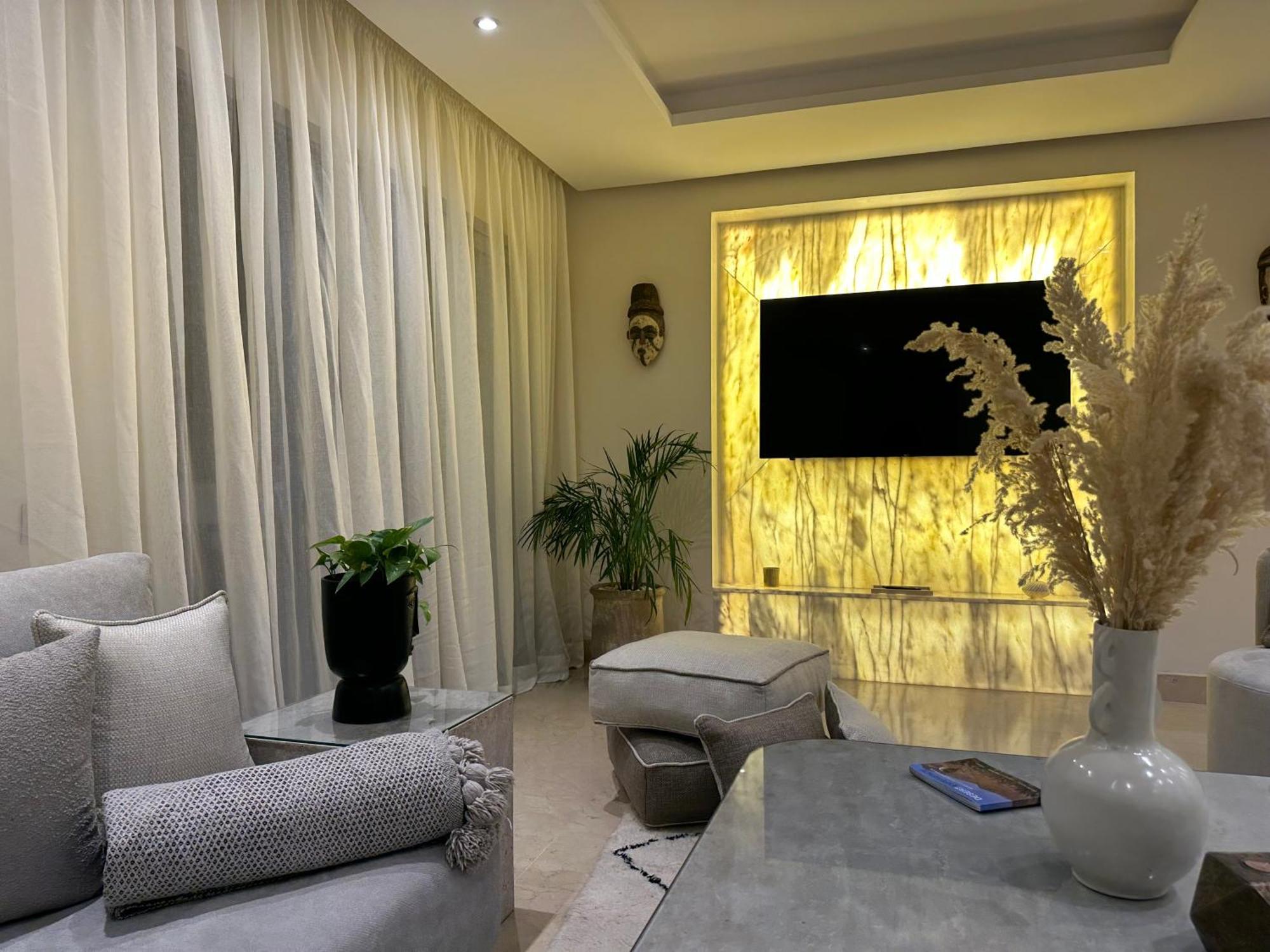 Apartment Nacarat Centre Gueliz 2br *