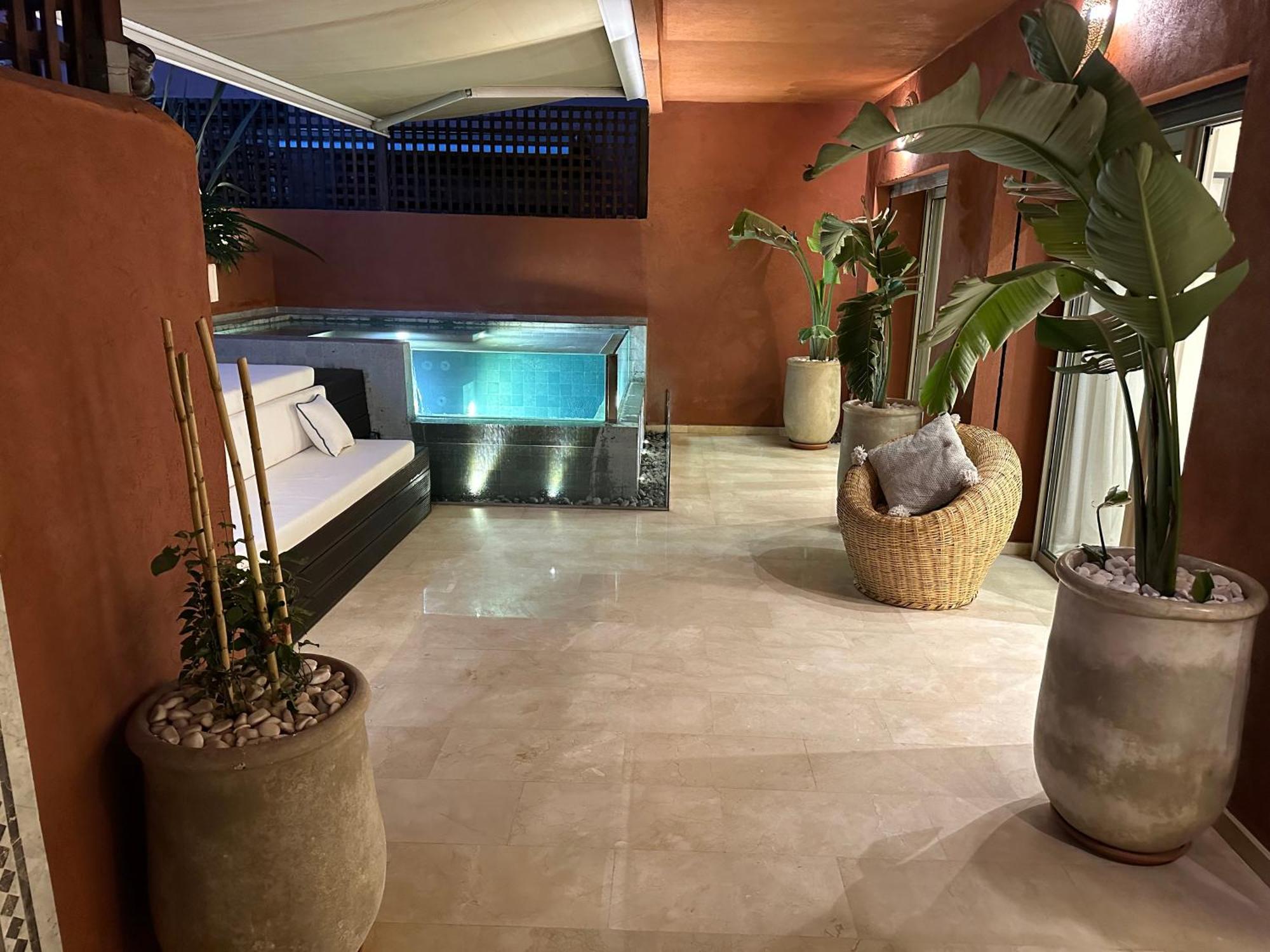 Nacarat Centre Gueliz 2br Marrakesh